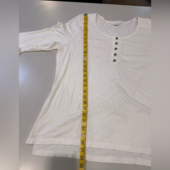 J. Jill Long Sleeve White Embroidered With Buttons Knit Shirt Size XL - Picture 6 of 6